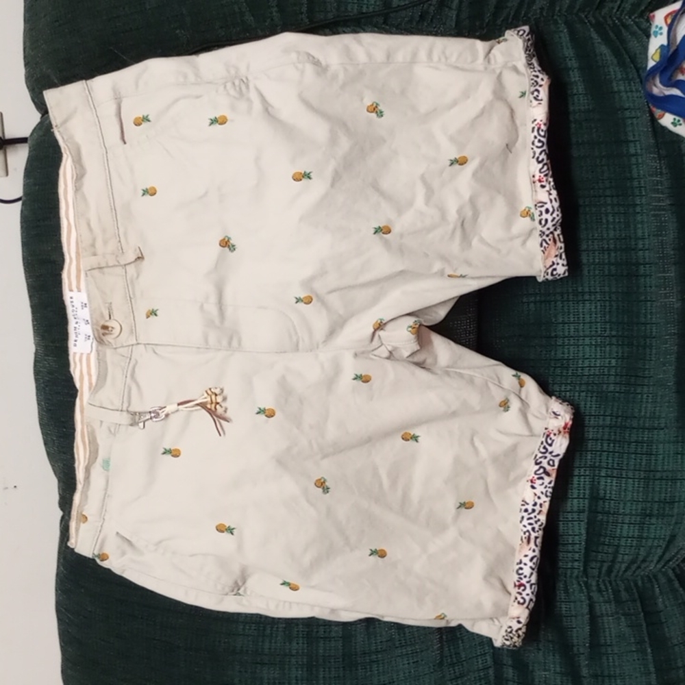 Men's shorts size 34